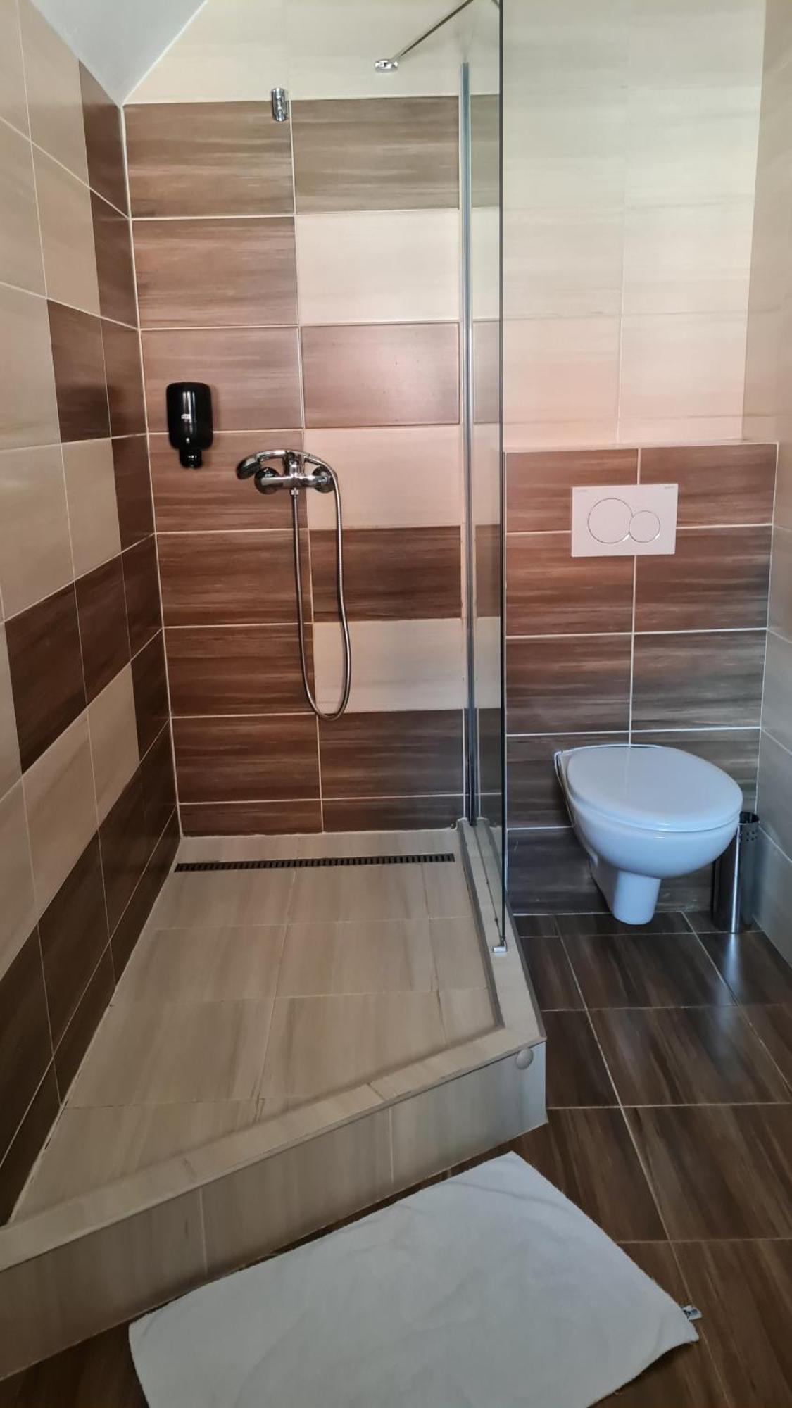 Štrba Hotel Sipox מראה חיצוני תמונה