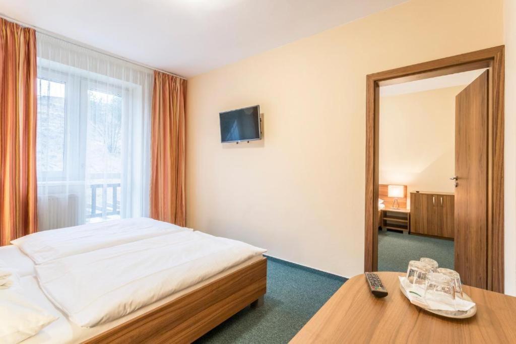 Štrba Hotel Sipox מראה חיצוני תמונה