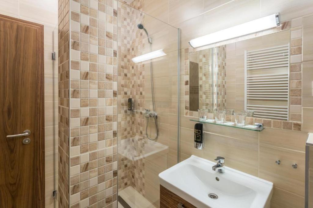 Štrba Hotel Sipox מראה חיצוני תמונה