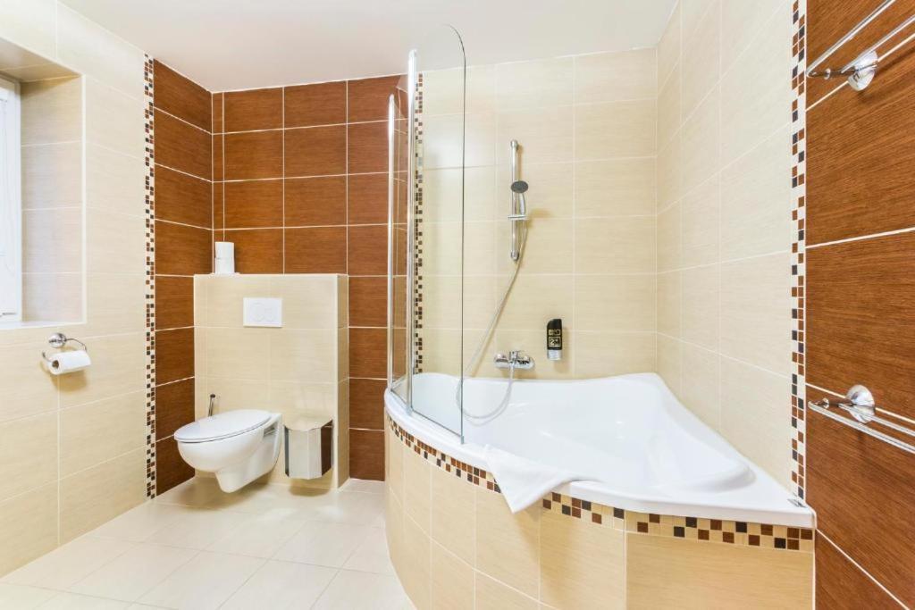 Štrba Hotel Sipox מראה חיצוני תמונה