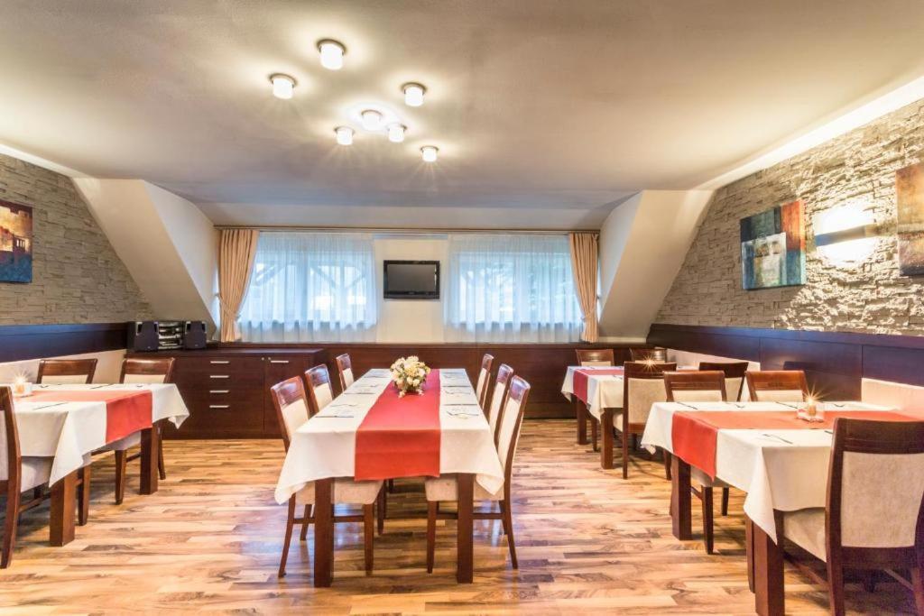 Štrba Hotel Sipox מראה חיצוני תמונה